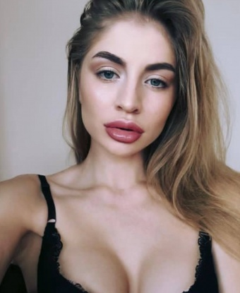 Изысканная кокетка с шаловливыми глазками ждет тебя, мой милый, для незабываемых приключений и страстных объятий. Позволь себе немного беззаботного удовольствия в моем обществе! 14613, 21 год